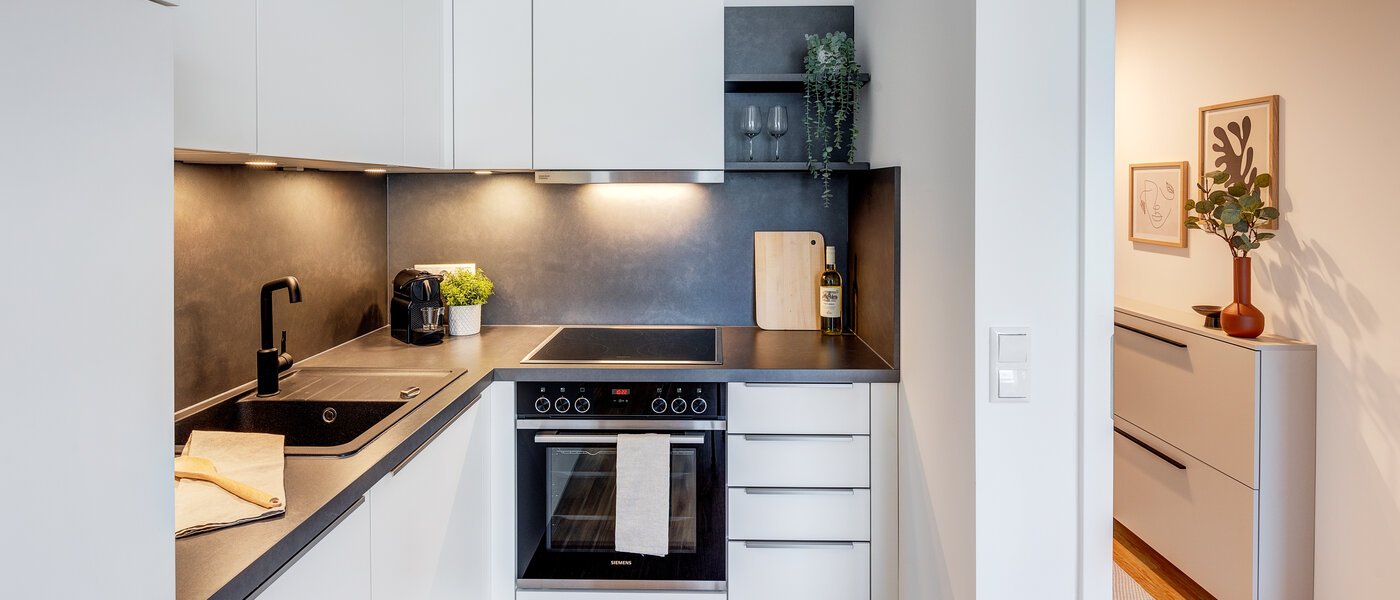 квартира München Neuhausen 01 кухня 13806