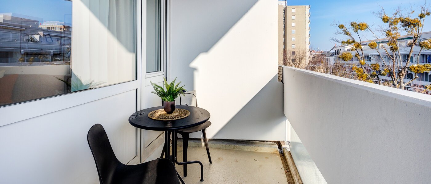 квартира München Neuhausen 01 балкон 13806