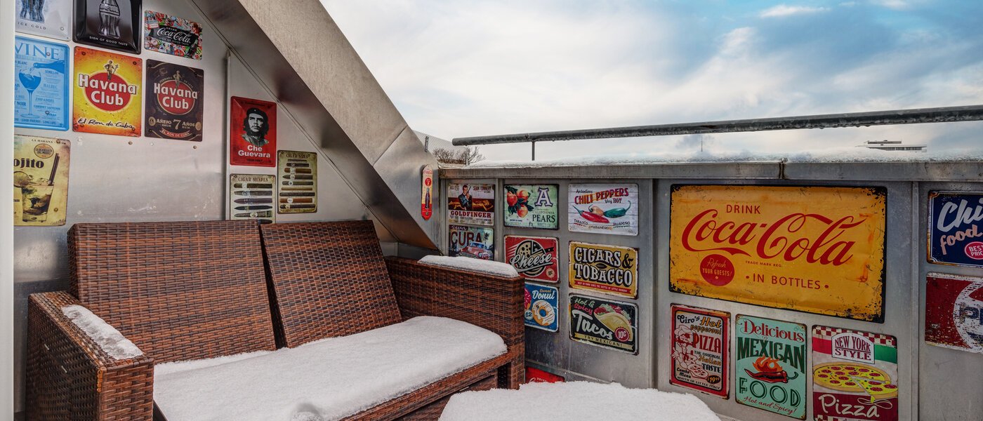 квартира München Schwabing-Nord (zw. Leopoldstraße & Englischen Garten) 01 терраса с крышей 13809