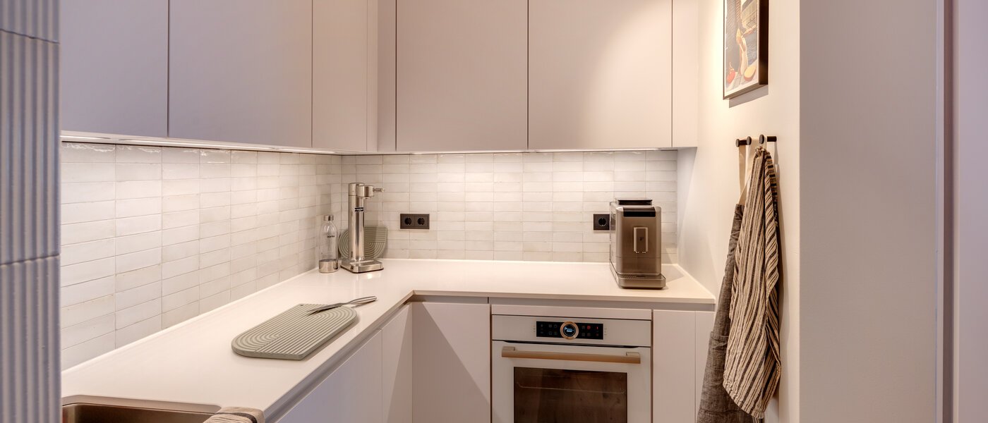 квартира München Dreimühlenviertel 02 кухня 13821