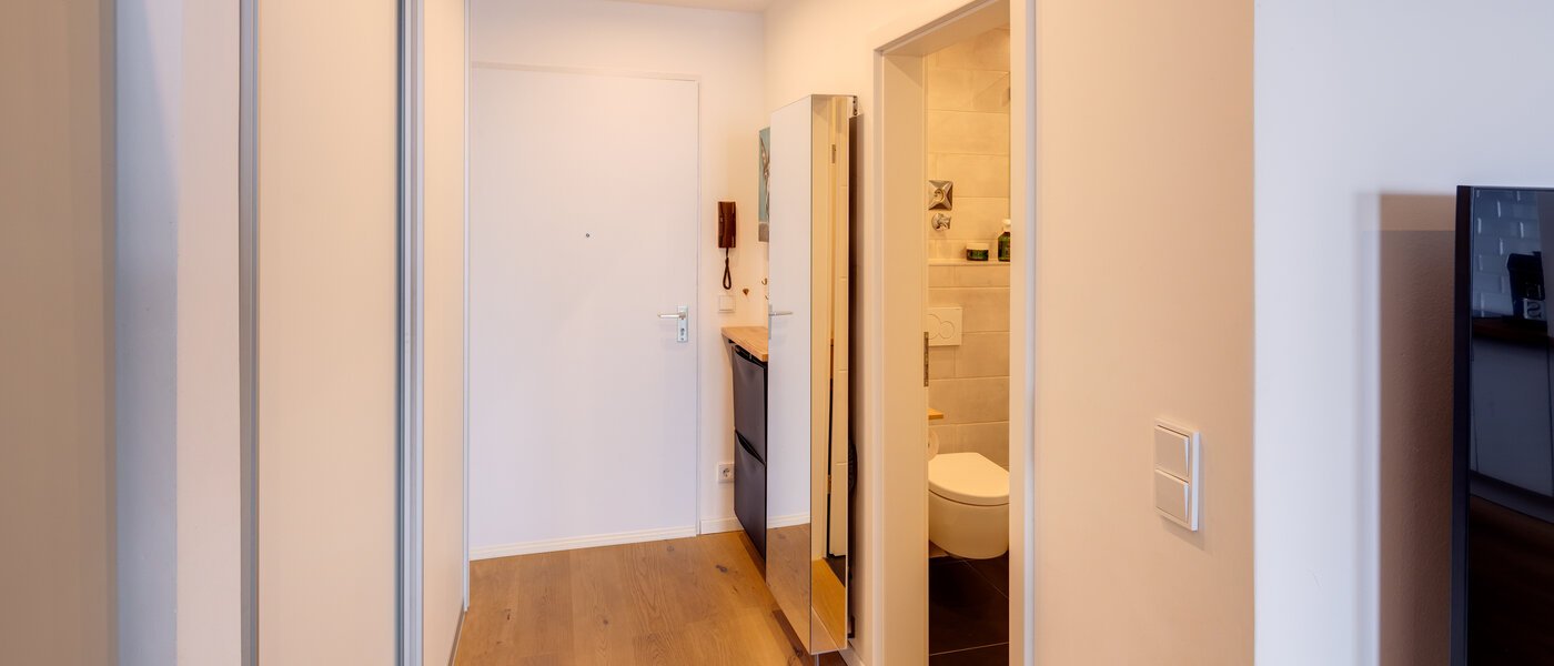 мансардная квартира München Obergiesing 01 коридор 13824