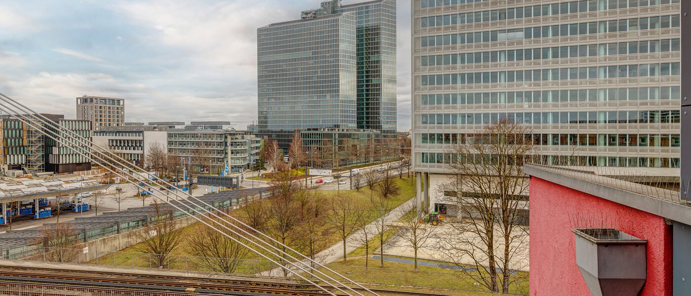 мансардная квартира München Schwabing (rechts der Leopoldstraße) 03 вид из окна 13837