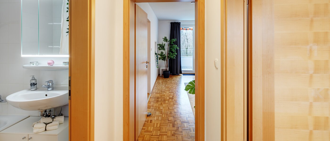 квартира München Forstenried 01 коридор 13847