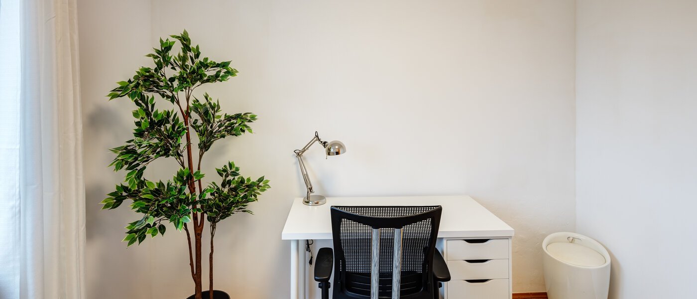 квартира München Forstenried 02 рабочий кабинет 13847