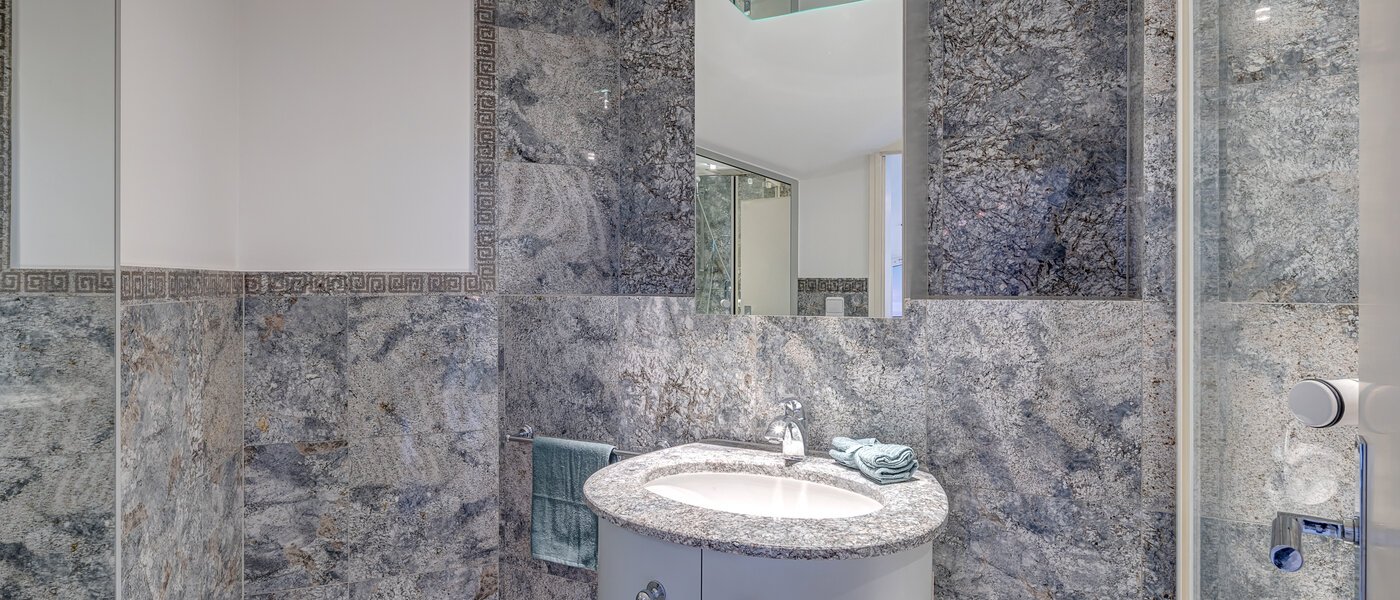 двухэтажная квартира-галерея München Bogenhausen 02 2-я ванная комната 13849