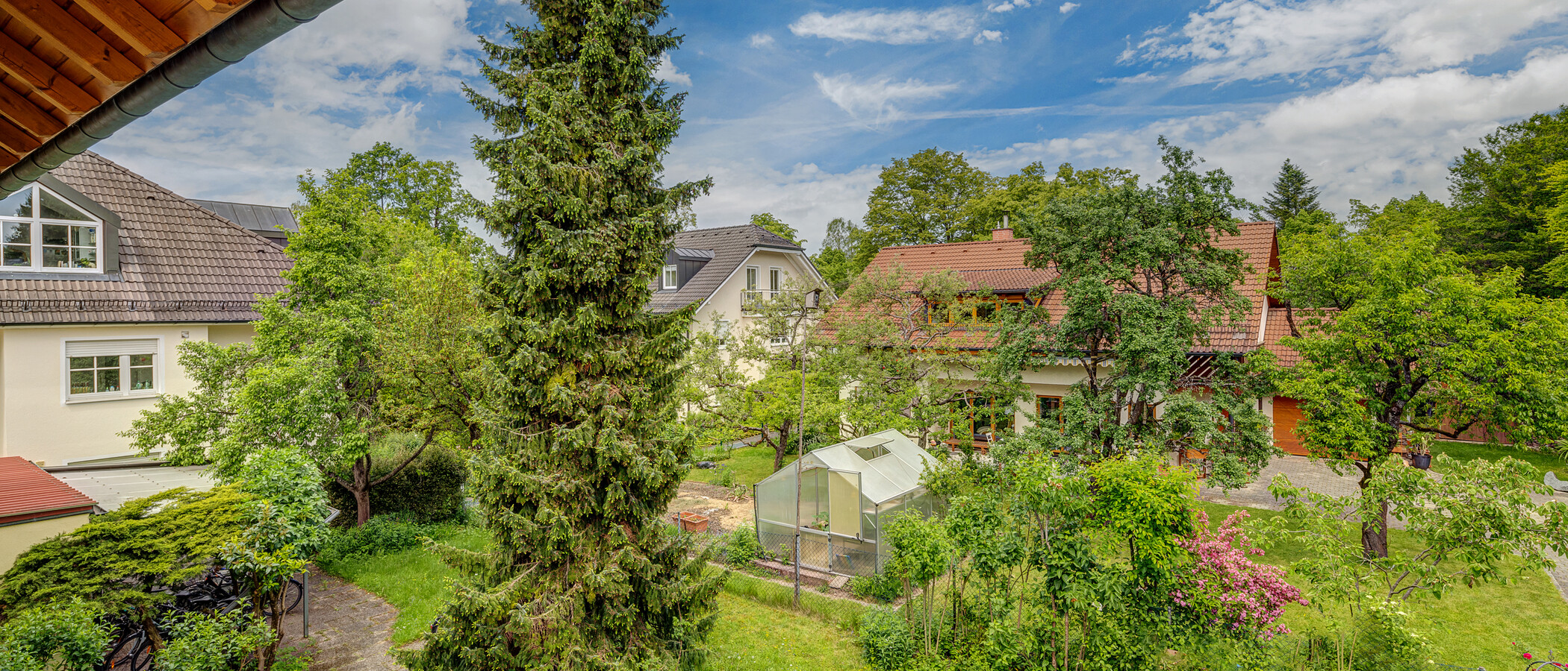 квартира München Waldperlach 02 вид из окна 13850