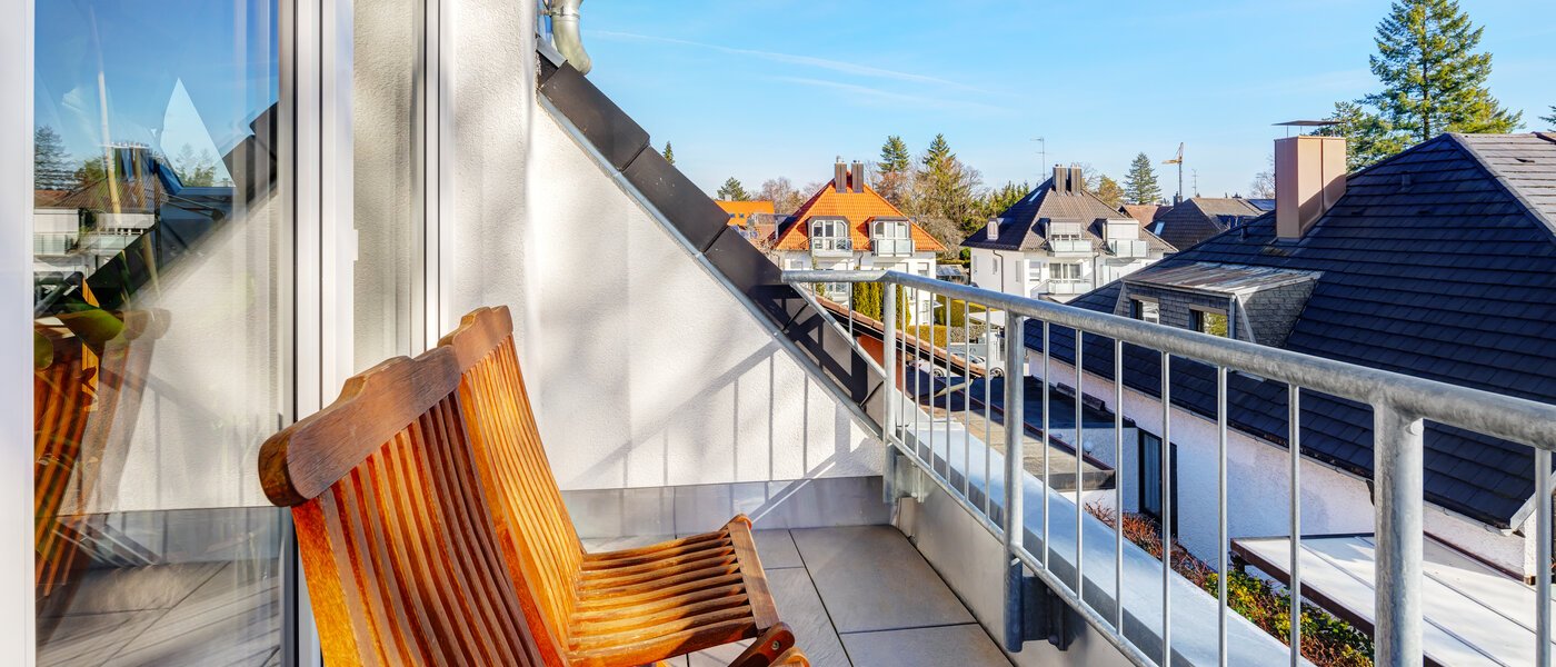 мансардная квартира München Waldtrudering 02 терраса с крышей 13853