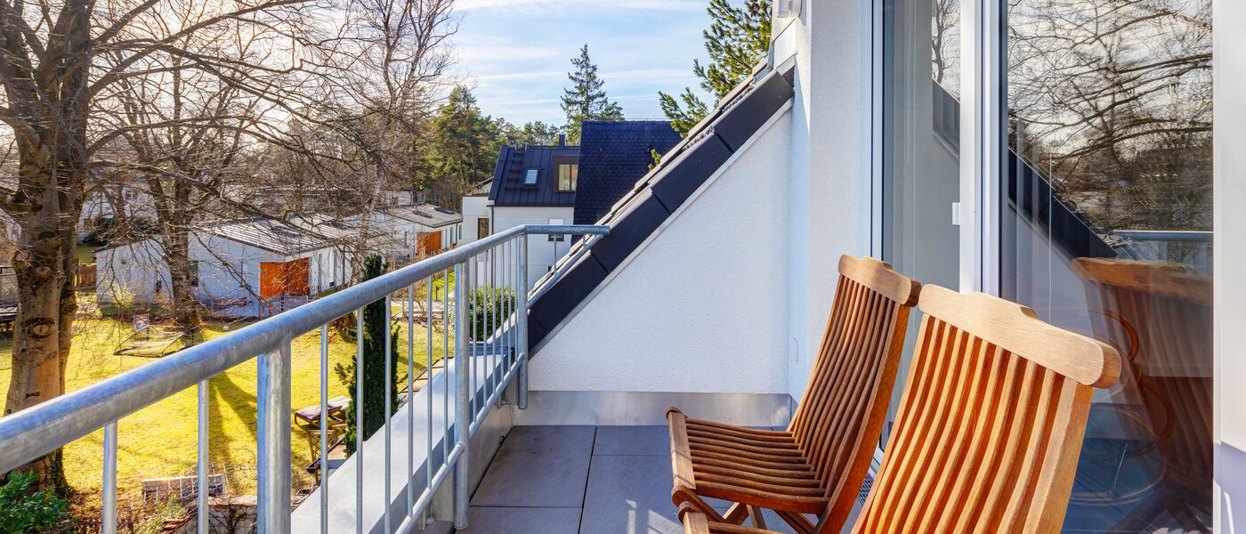 мансардная квартира München Waldtrudering 03 терраса с крышей 13853