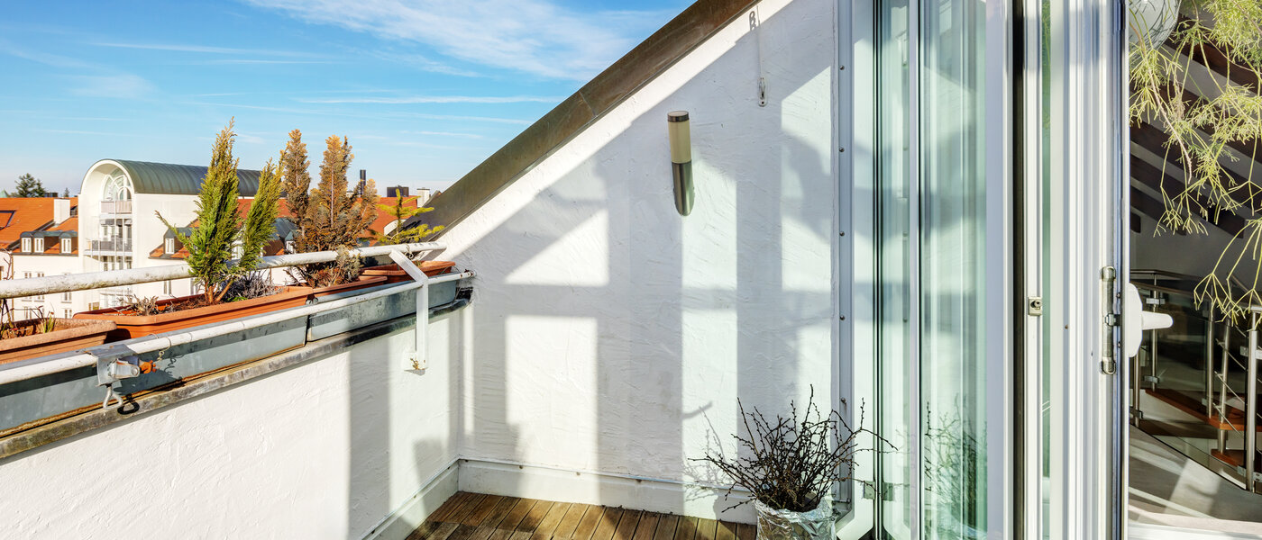 квартира-галерея Ottobrunn 02 2-я терраса с крышей 13854