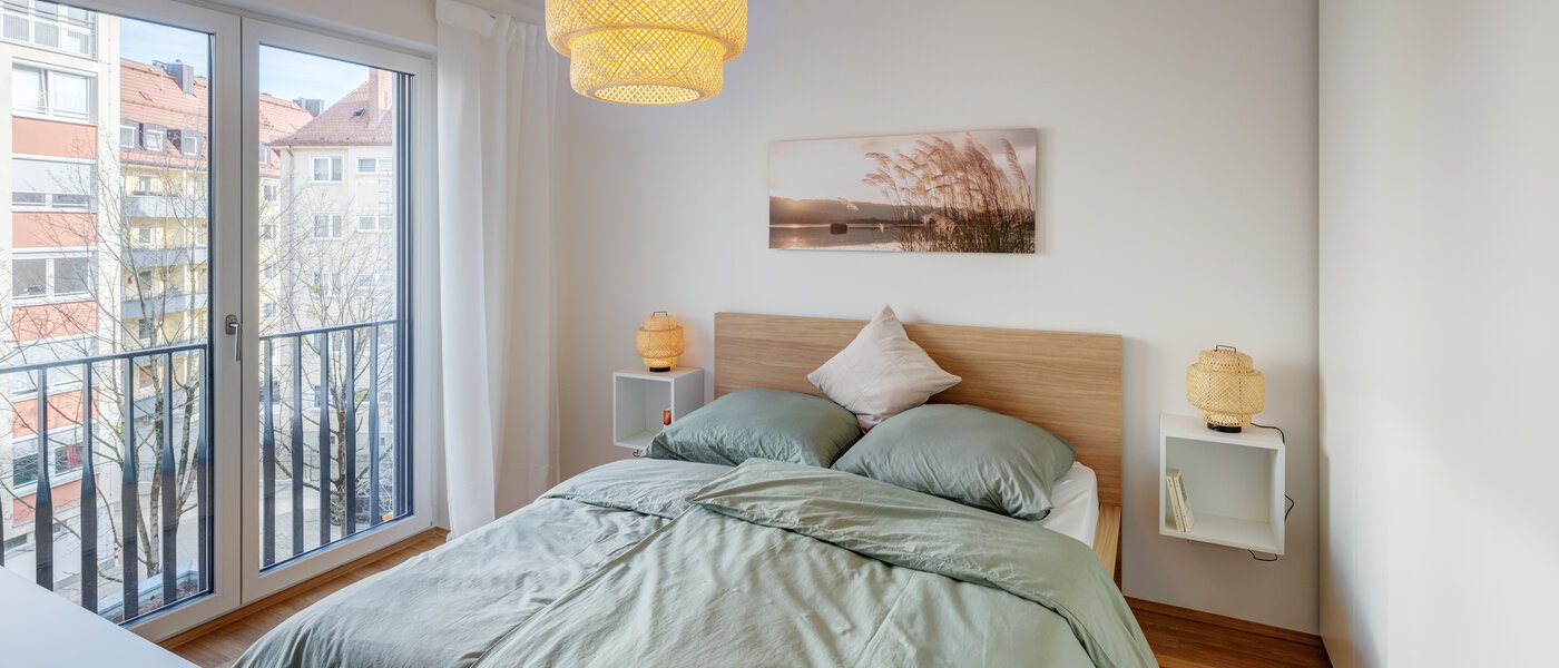 квартира München Neuhausen 01 спальная комната 13855