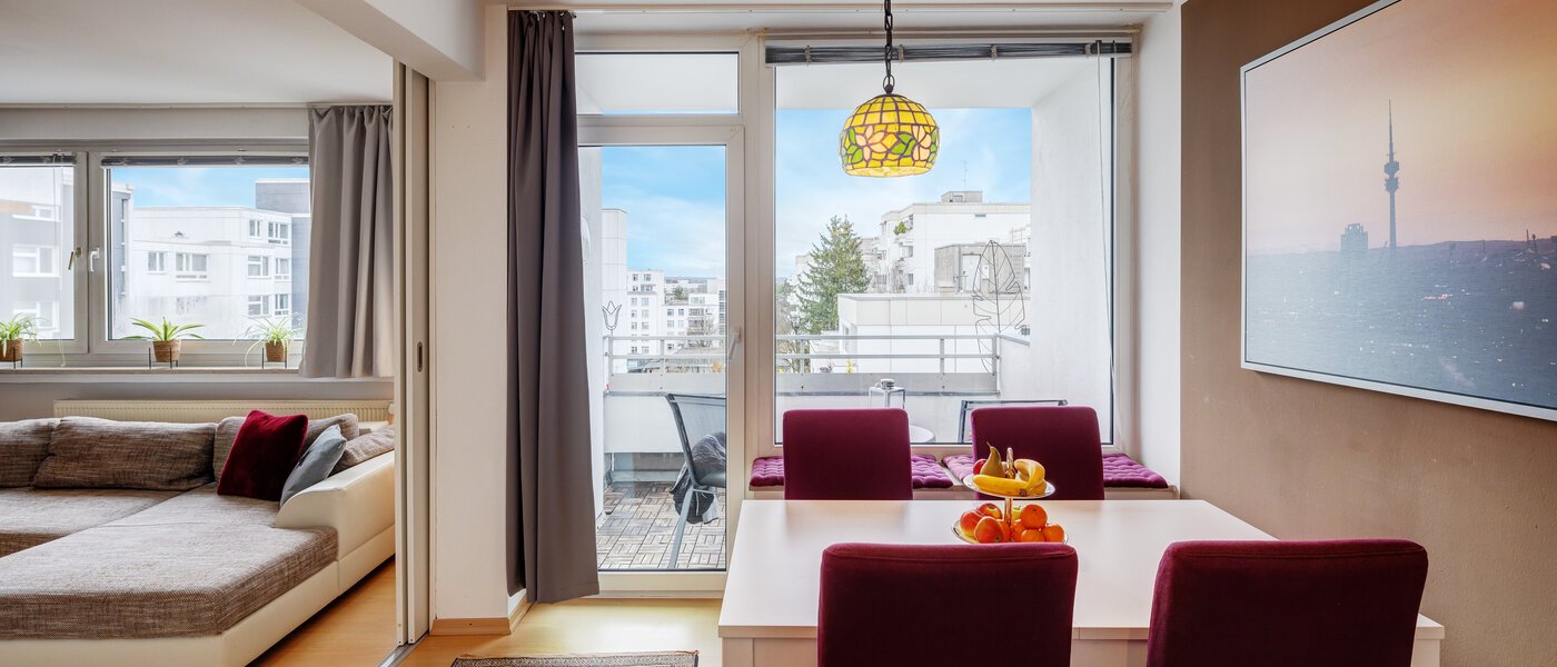 квартира Ottobrunn 02 обеденная зона 13863