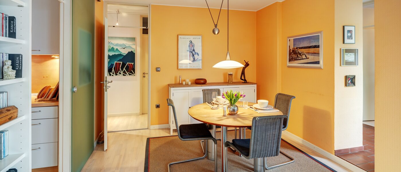 квартира Ottobrunn 01 обеденная зона 13870