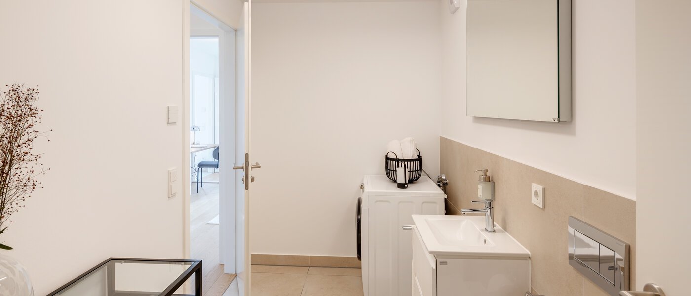 квартира München Haidhausen 03 гостевой туалет 13881