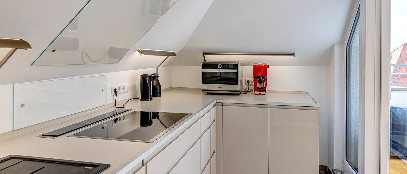 мансардная квартира München Ludwigsvorstadt 02 кухня 13896