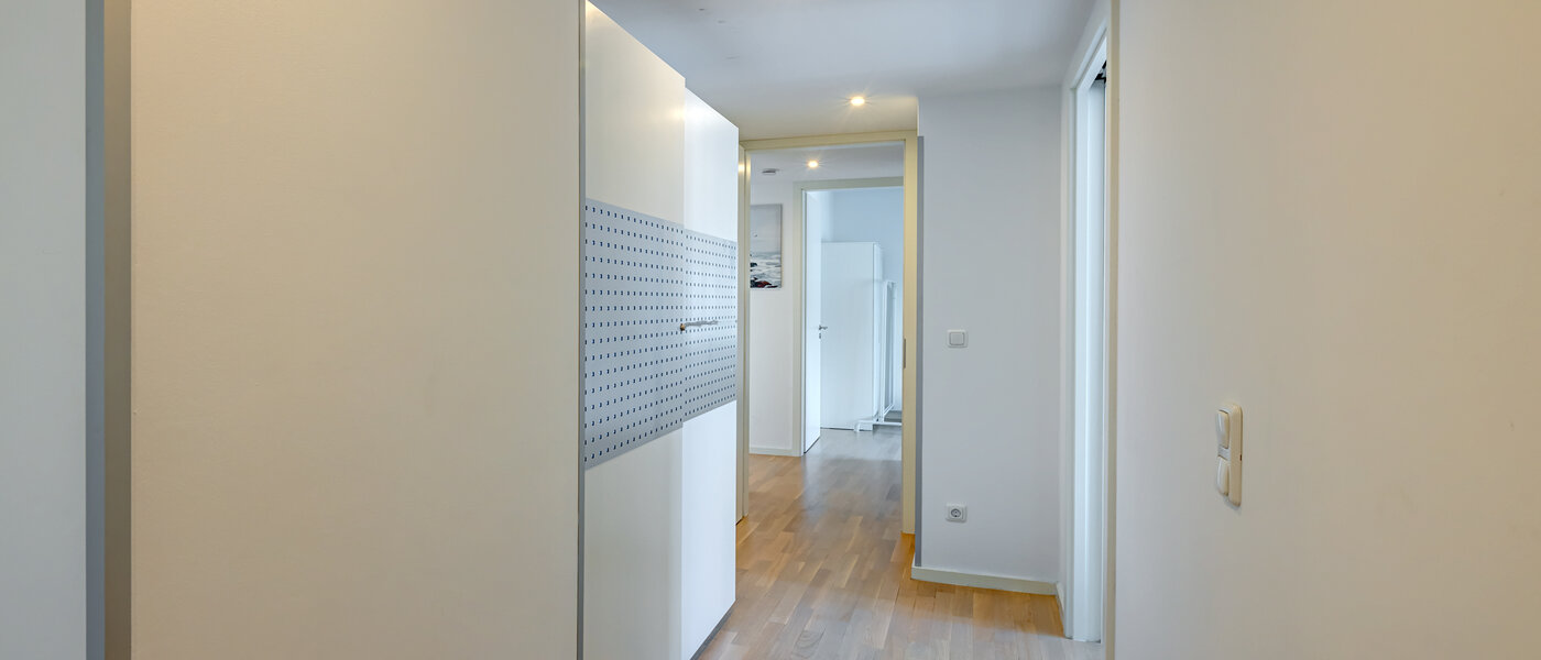 мансардная квартира München Ludwigsvorstadt 04 коридор 13896