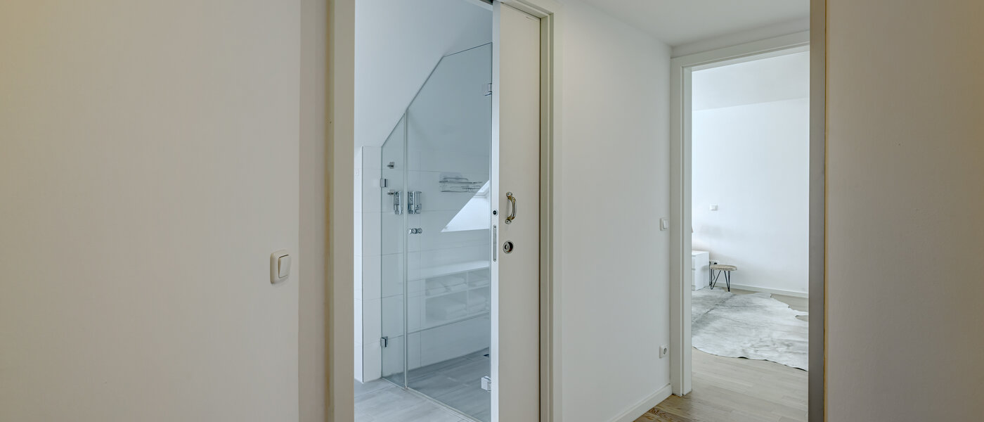 мансардная квартира München Ludwigsvorstadt 06 коридор 13896