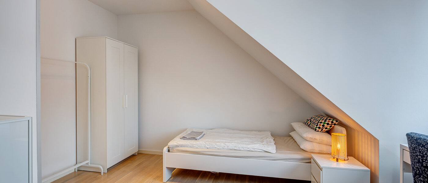 мансардная квартира München Ludwigsvorstadt 01 3-я спальная комната 13896