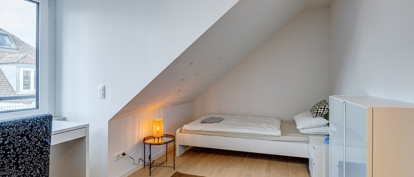 мансардная квартира München Ludwigsvorstadt 04 3-я спальная комната 13896