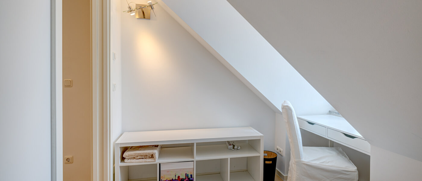 мансардная квартира München Ludwigsvorstadt 02 2-я спальная комната 13896