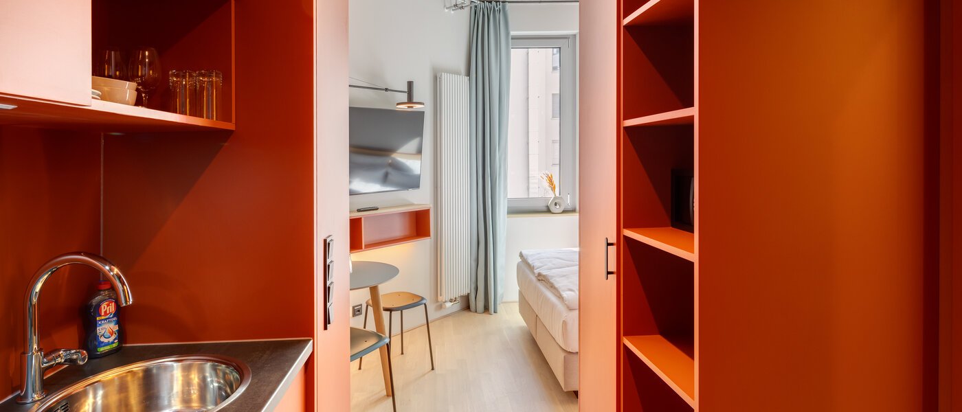 квартира Unterföhring 01 кухня 13900