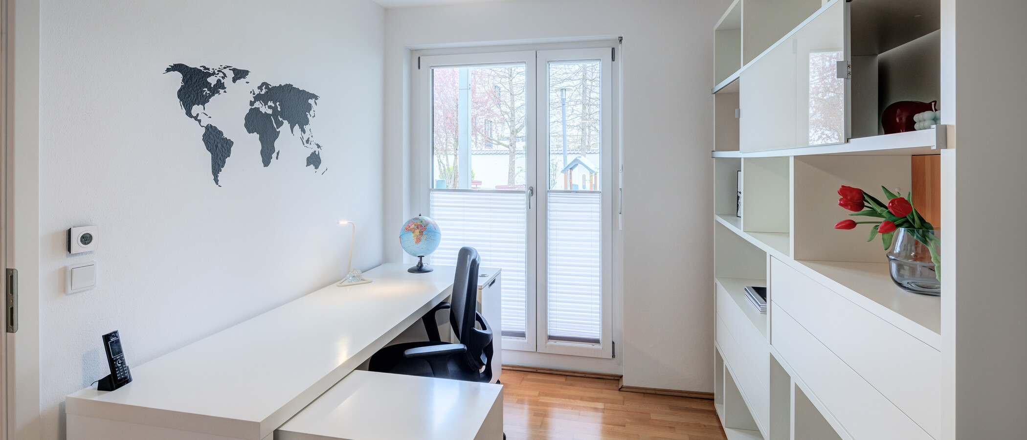 квартира München Oberföhring 01 бюро / гостиная 13909