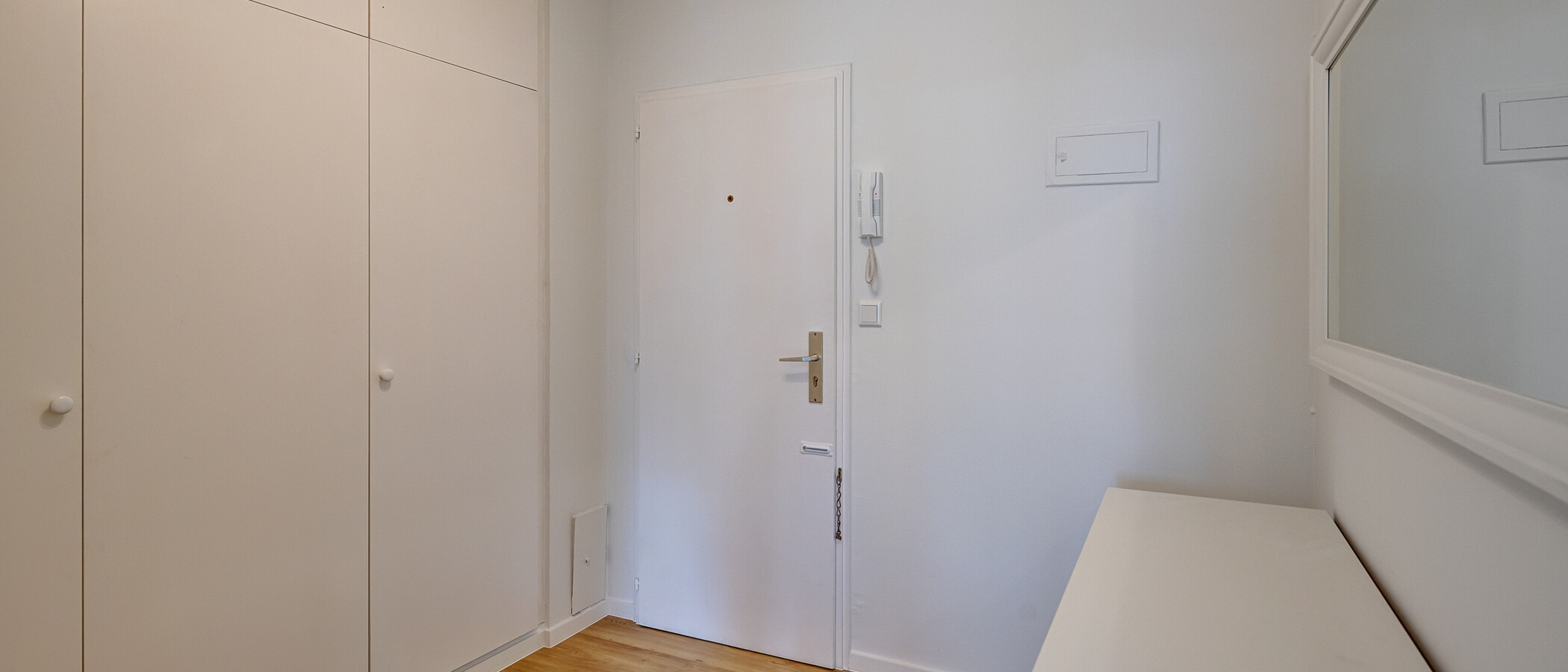квартира München Haidhausen 01 коридор 13929