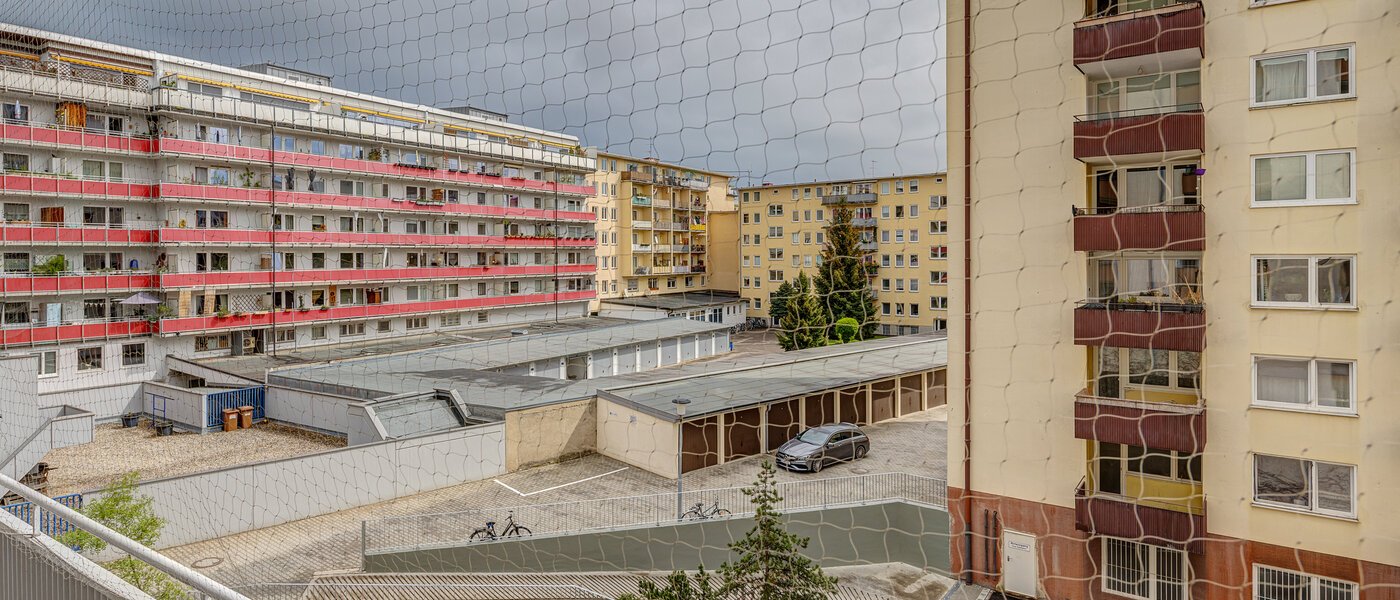 квартира München Schwabing-West 01 вид из окна 13932