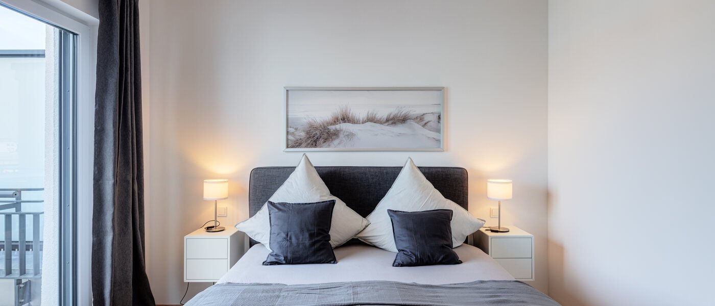 мансардная квартира München Neuhausen 01 1-я спальная комната 13934