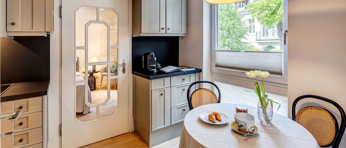 квартира München Herzogpark 02 кухня 13940