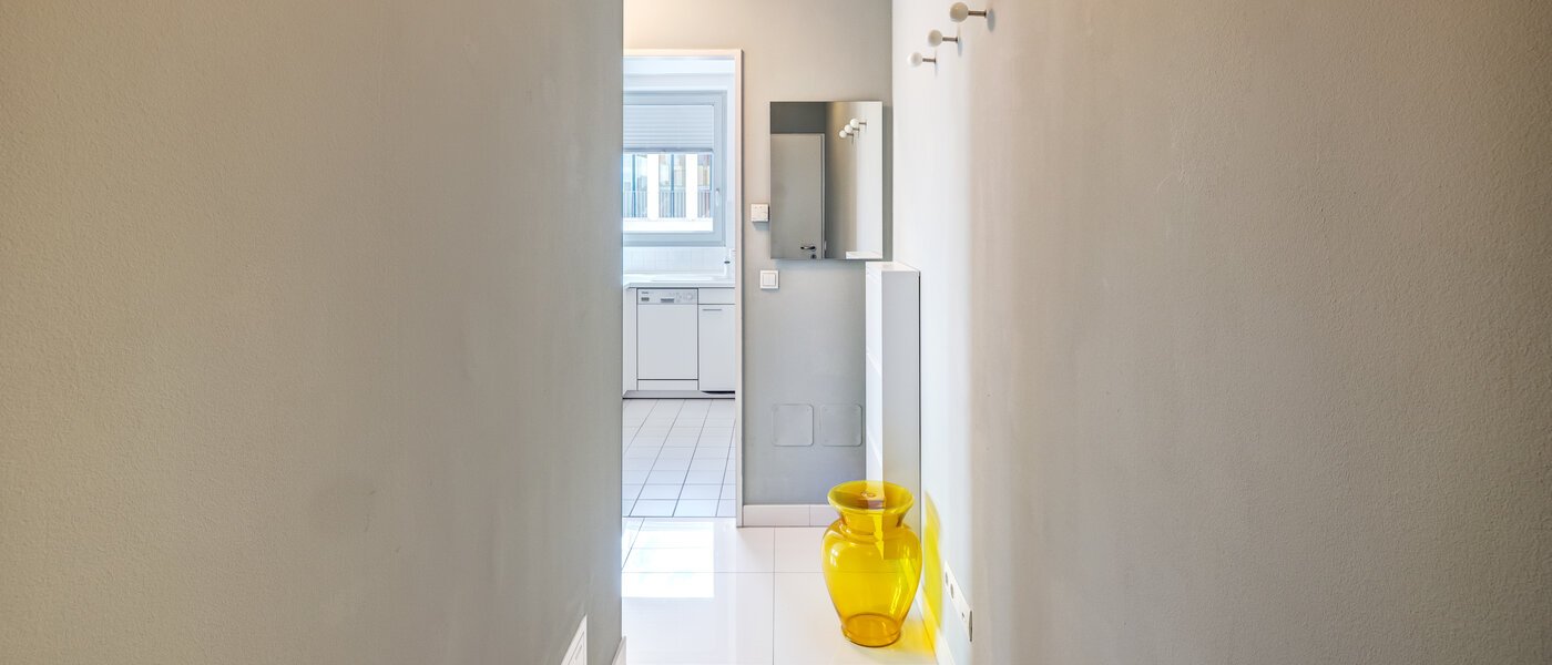 квартира München Schwanthalerhöhe 02 коридор 13943