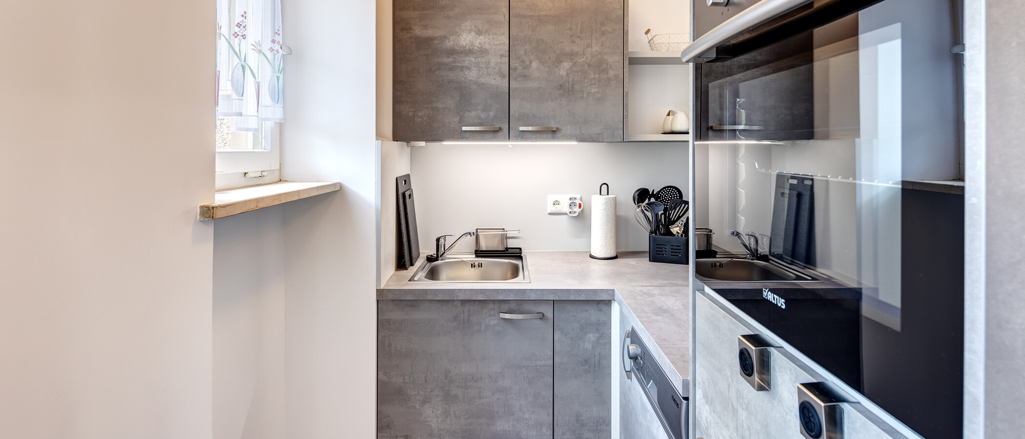 квартира München Neuhausen 01 кухня 13948