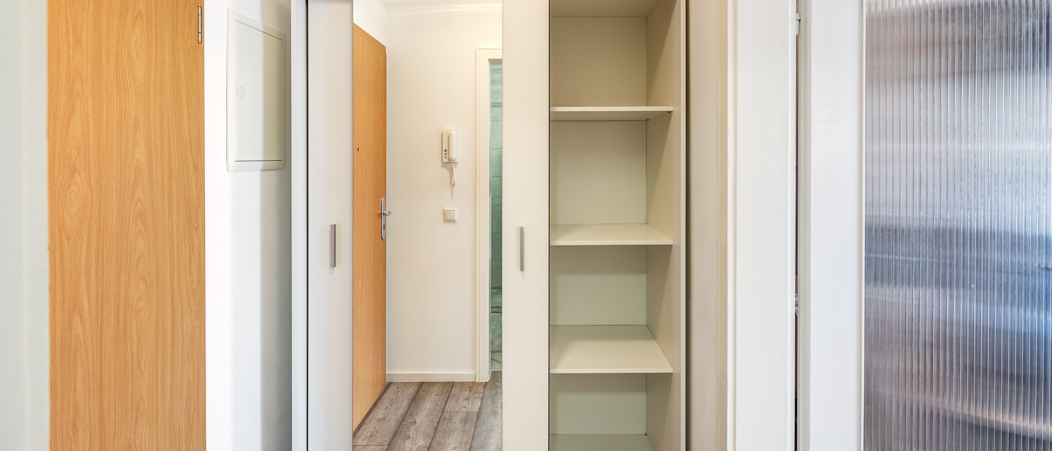квартира München Neuhausen 03 коридор 13948
