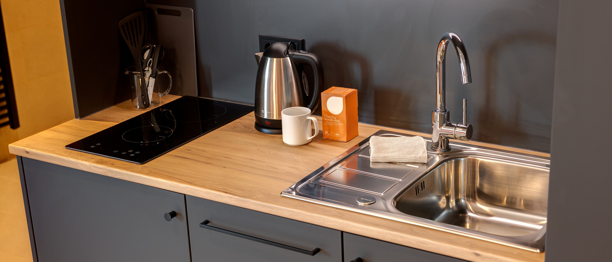 квартира München Milbertshofen 01 кухня 13959