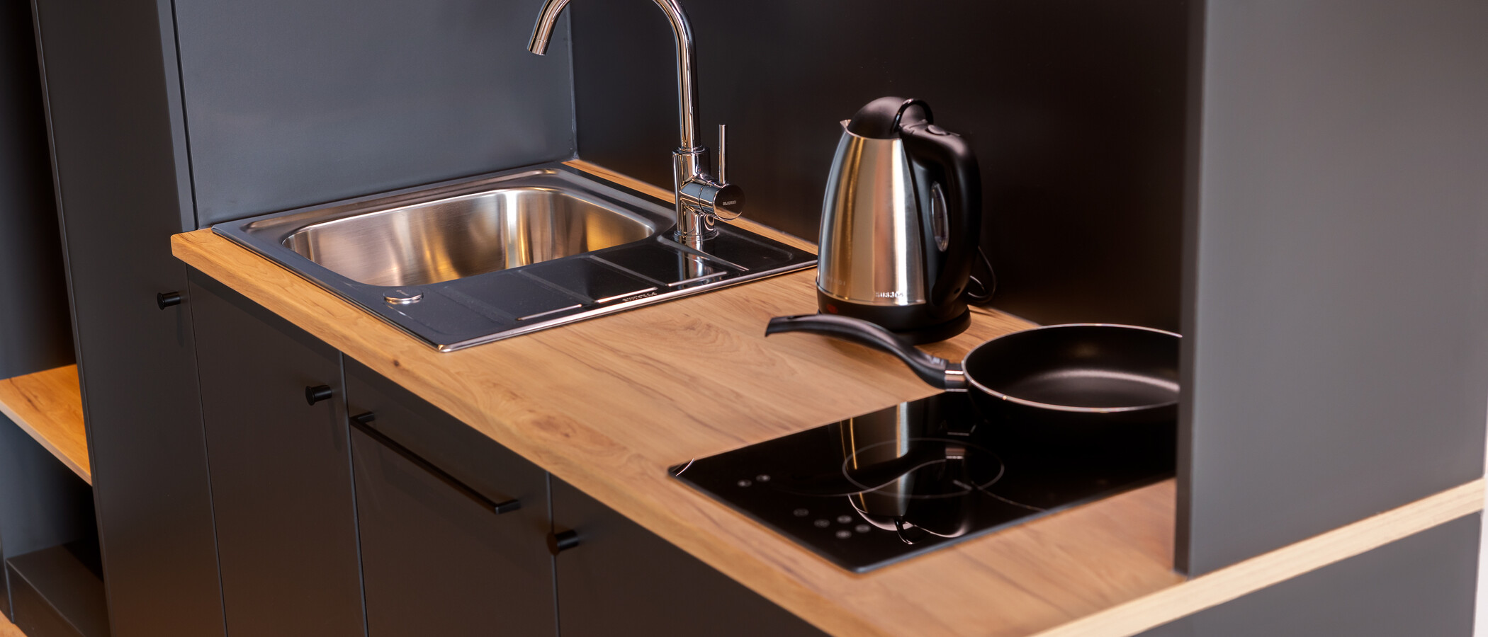 квартира München Milbertshofen 01 кухня 13963