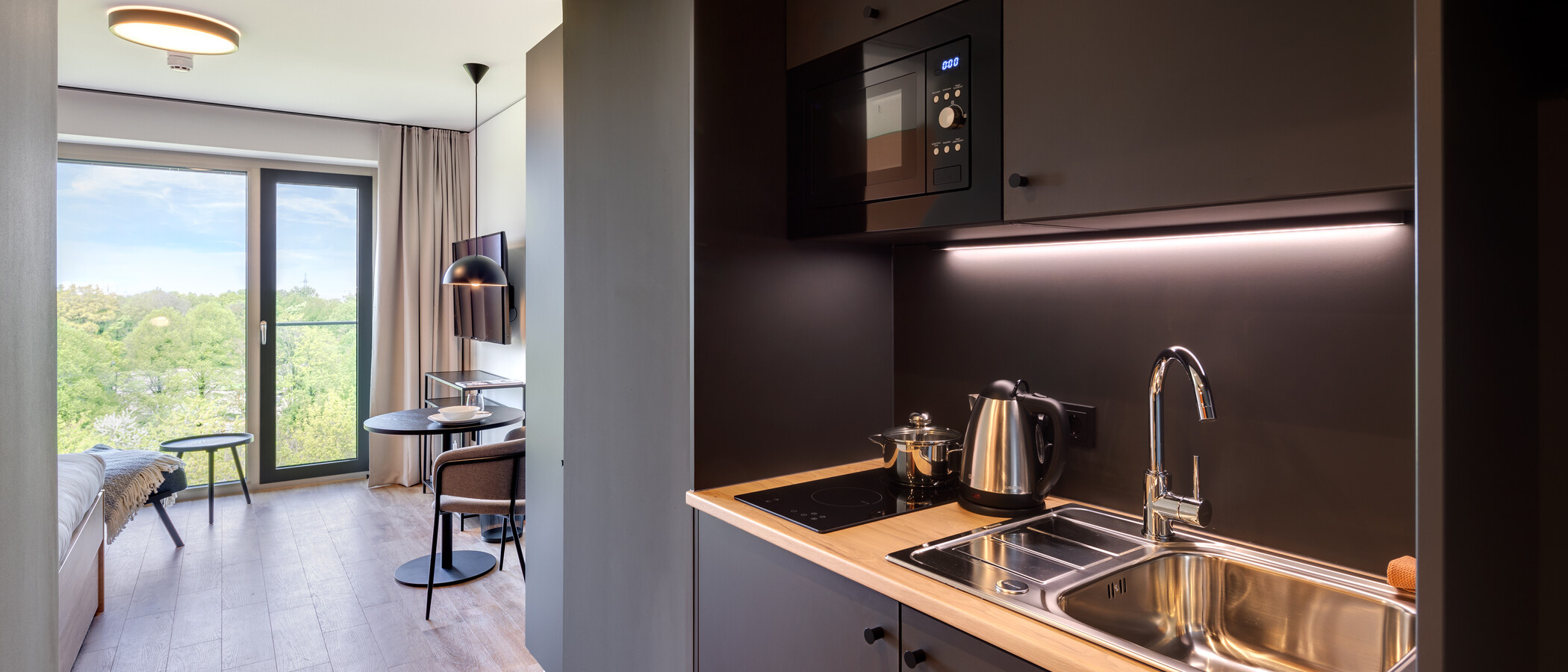 квартира München Milbertshofen 01 кухня 13964