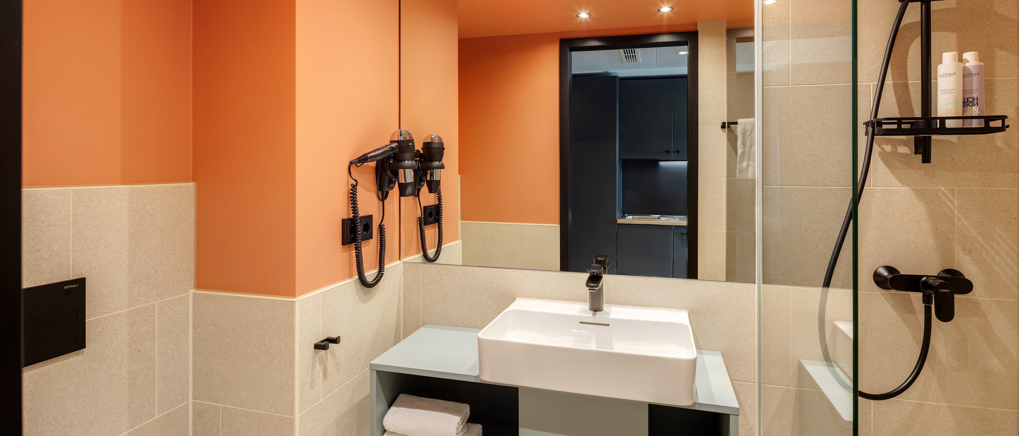 квартира München Milbertshofen 01 ванная комната 13964