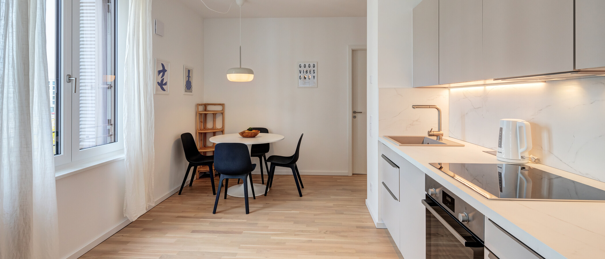 квартира München Neuperlach 03 кухня 13965