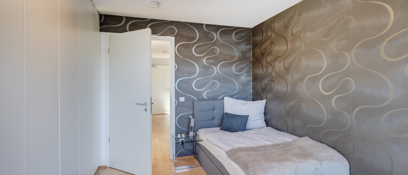 мансардная квартира München Neuhausen 02 3-я спальная комната 13988