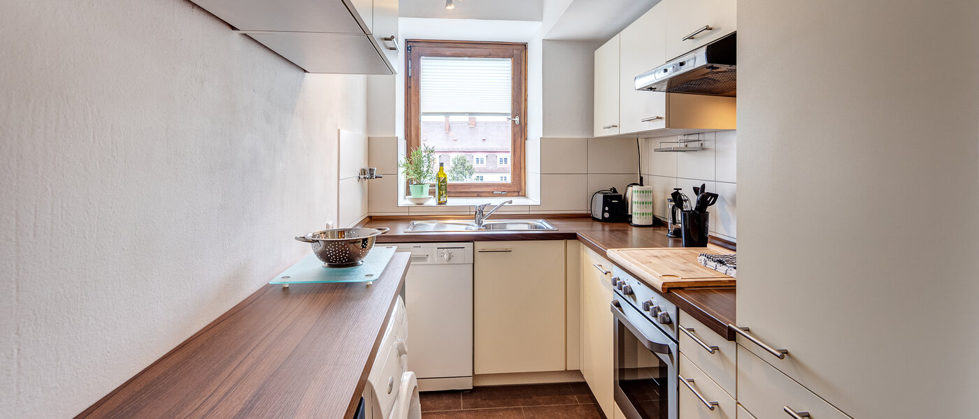 квартира München Schwabing-West (rund um den Bonner Platz) 03 кухня 13991