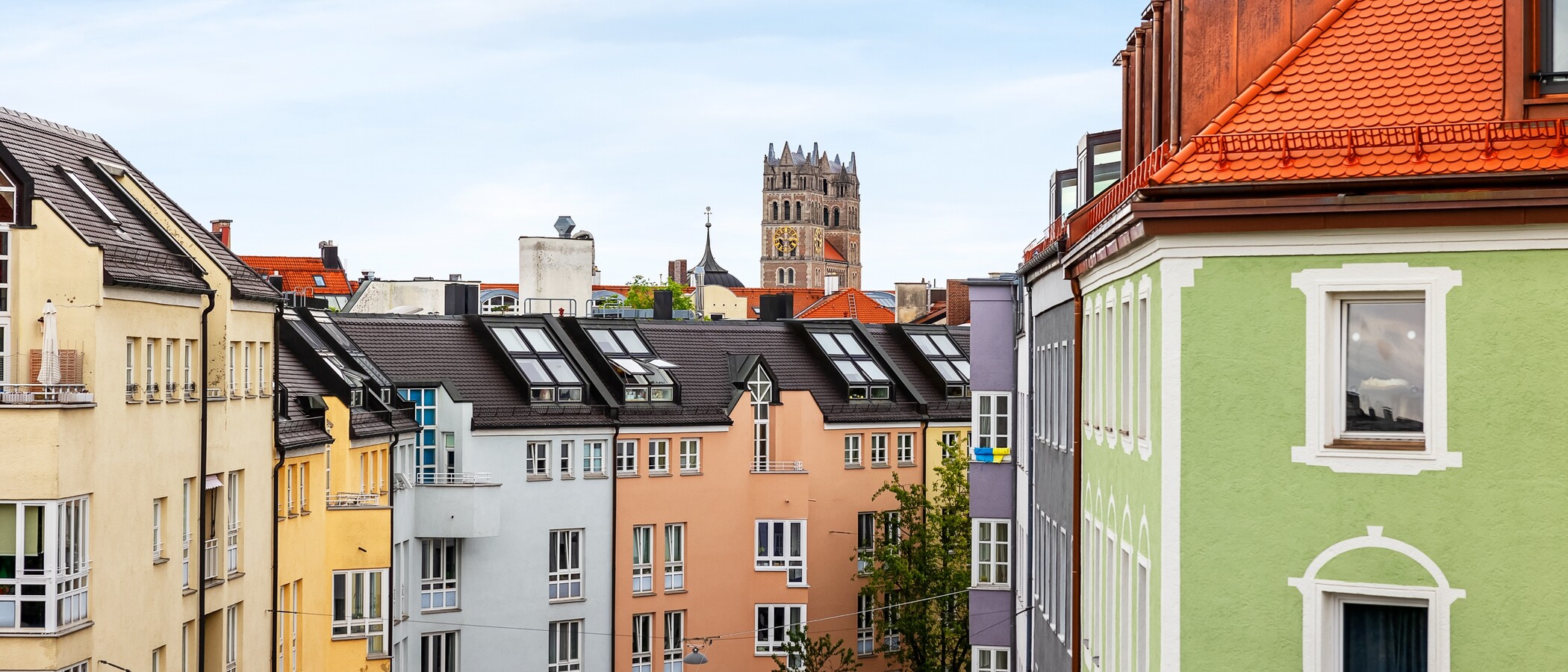 двухэтажная квартира-галерея München Glockenbachviertel 02 вид из окна 13995