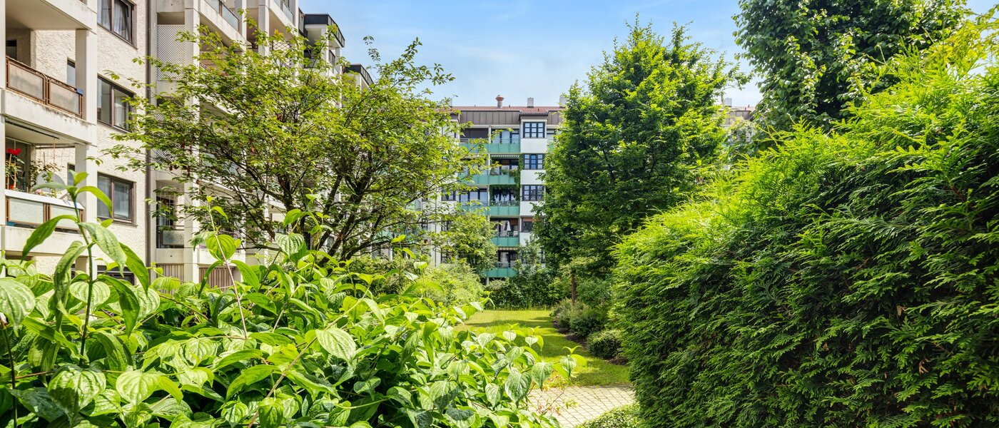 квартира München Hadern 01 вид из окна 14006