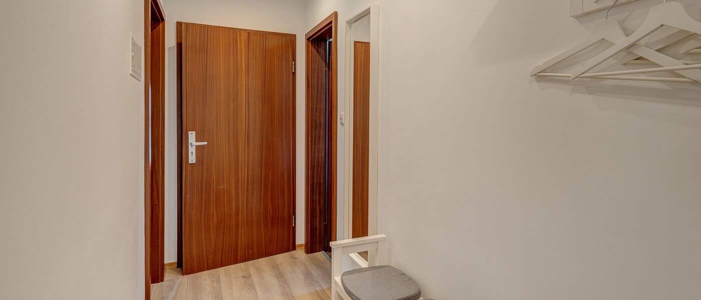 квартира München Berg am Laim 01 коридор 14011