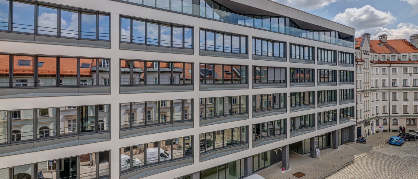 квартира München Lehel 02 вид из окна 14023