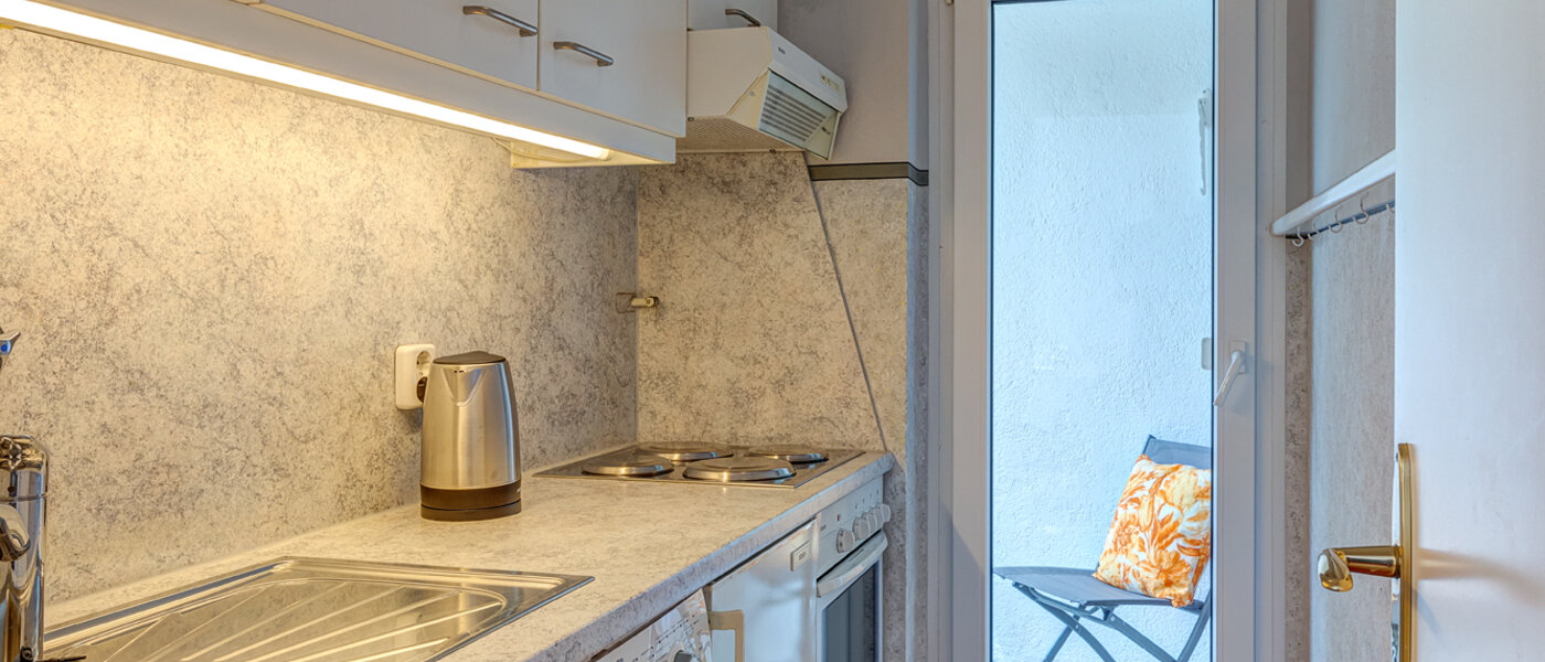 квартира München Schwabing-West 01 кухня 14029