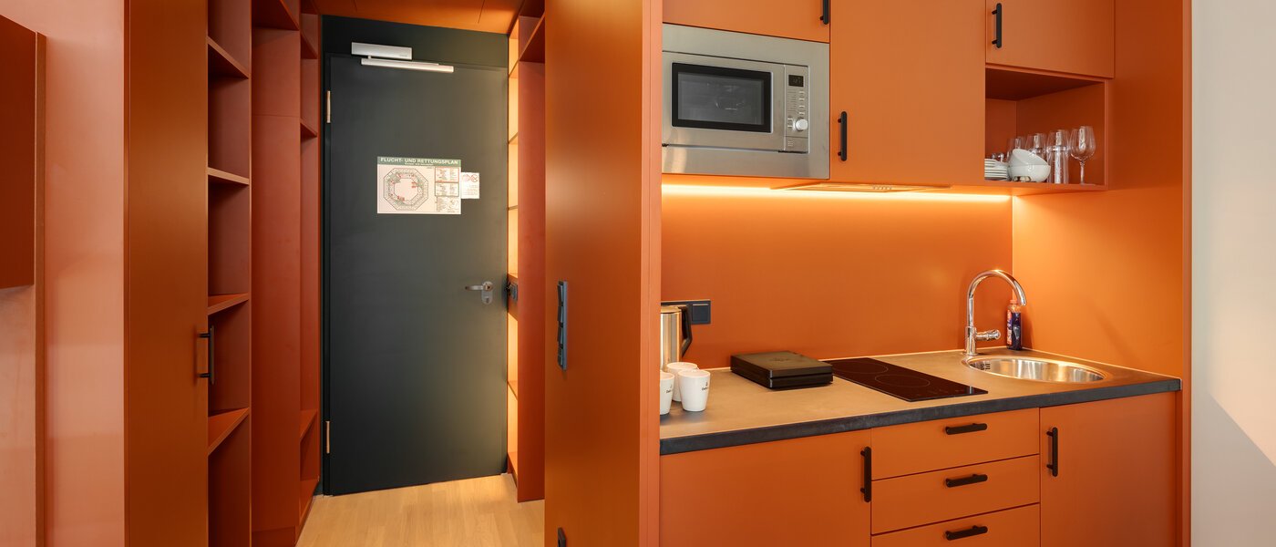 квартира Unterföhring 02 кухня 14046