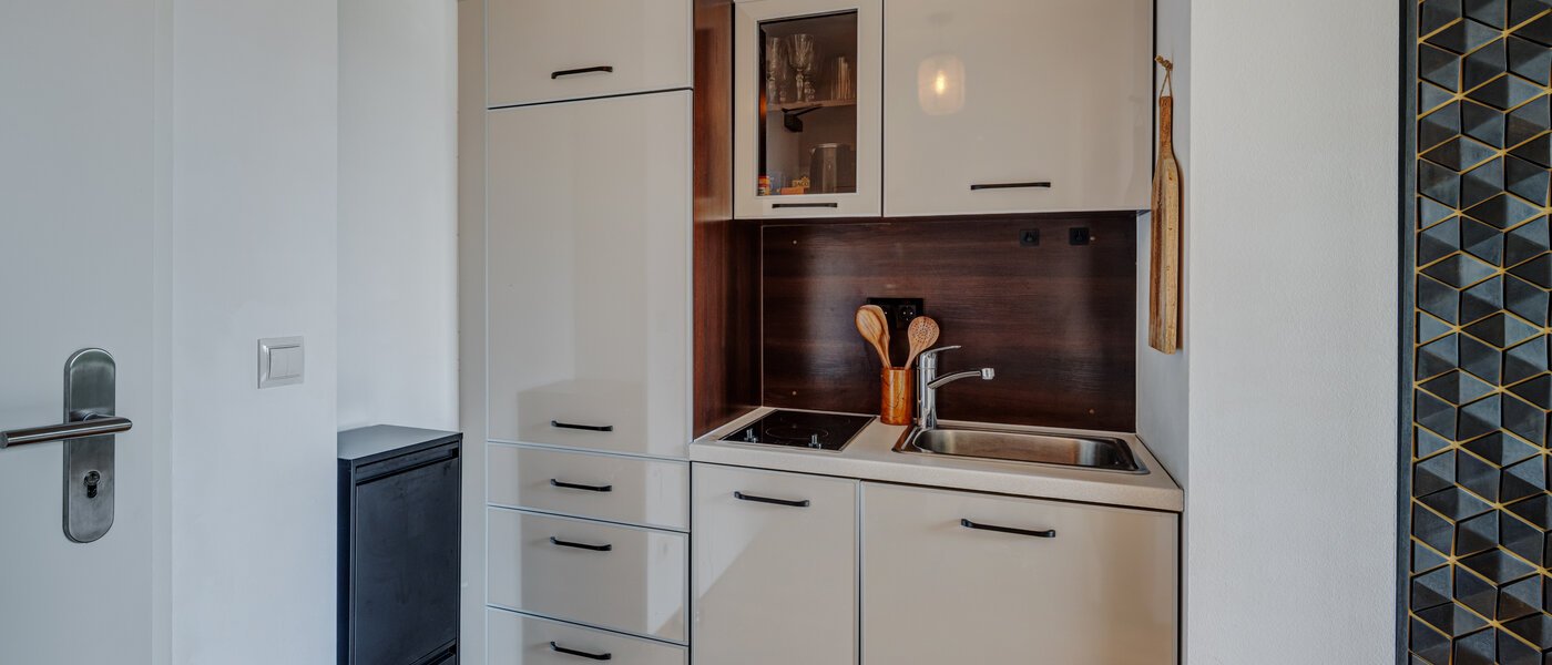 квартира München Neuhausen 01 кухня 14060