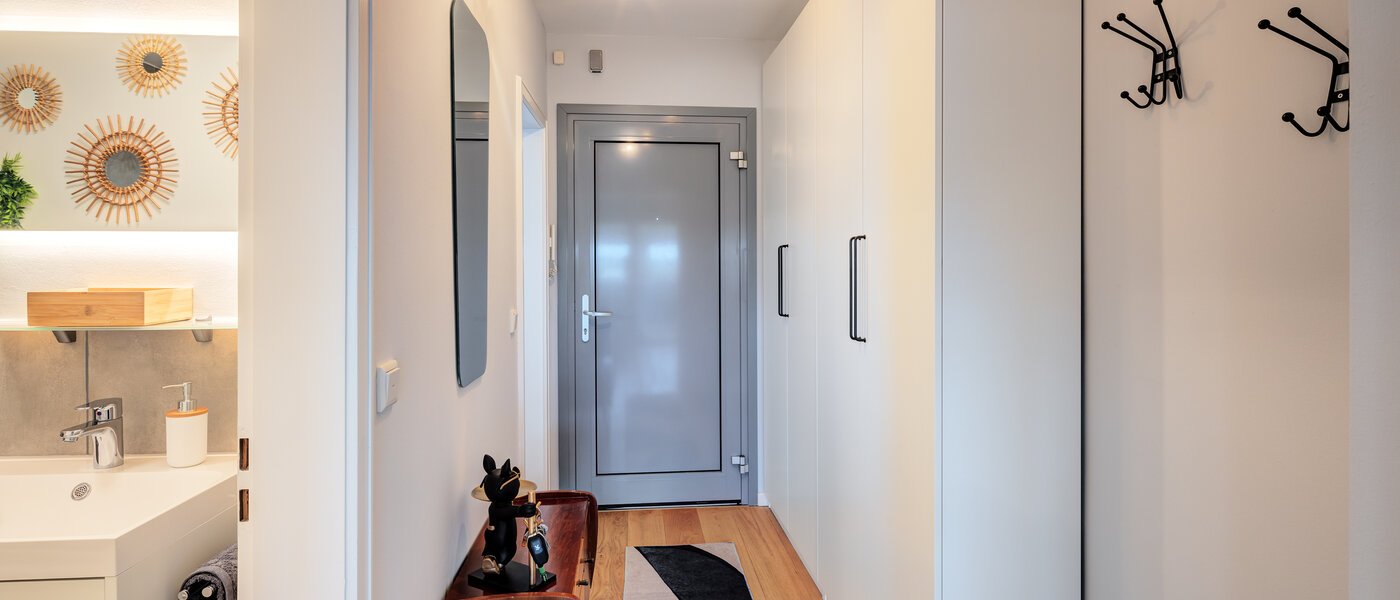 квартира München Neufahrn b. Freising 01 коридор 14081