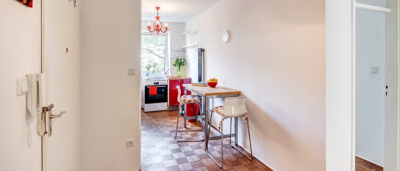 квартира München Schwabing-West 01 коридор 14090