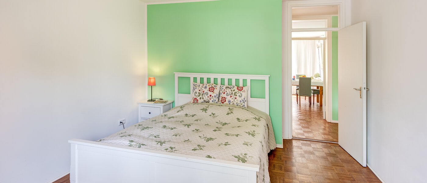 квартира München Schwabing-West 01 спальная комната 14090