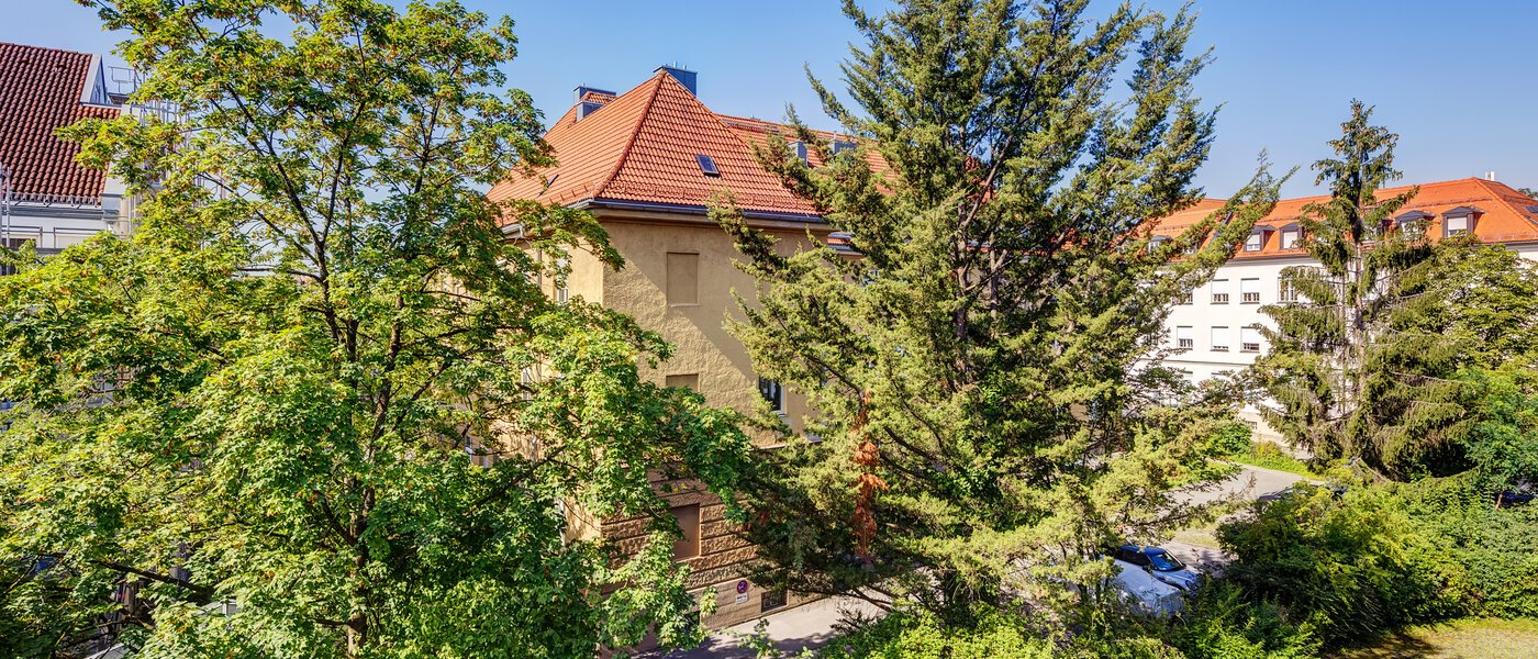 квартира München Maxvorstadt - Westen 01 вид из окна 14102